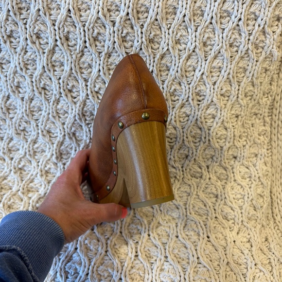 Korks Clogs - never worn (7 women’s) - Picture 8 of 8